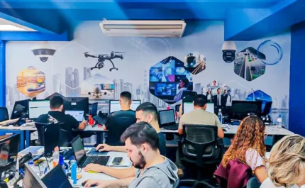 Vault certifica equipe técnica da Teltex