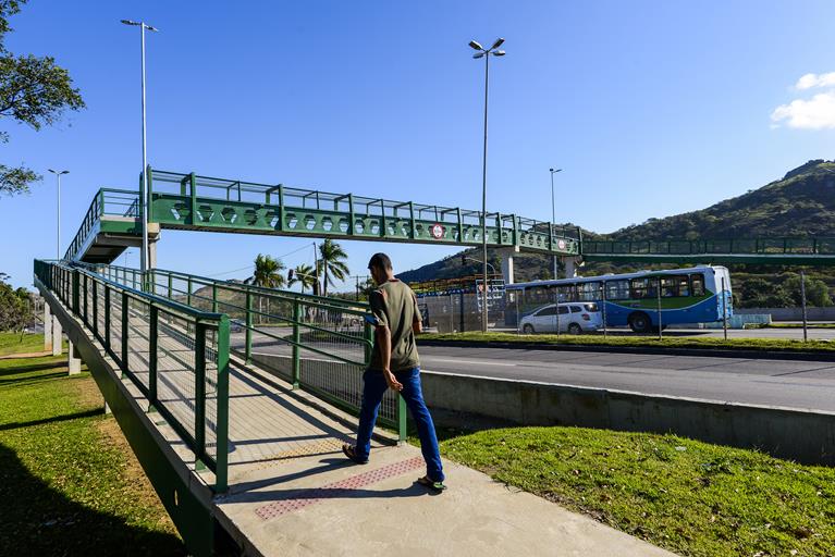 Teltex implanta vídeo monitoramento nas passarelas da BR101 em SC